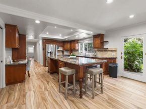 15696 Oakstand Road, Poway CA 92064
