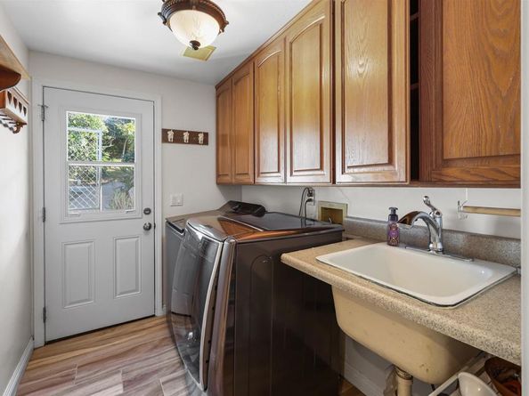 15696 Oakstand Road, Poway CA 92064