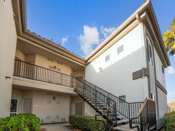 2707 Lake Pointe Dr 204, Spring Valley CA 91977