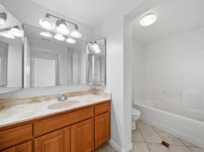 2707 Lake Pointe Dr 204, Spring Valley CA 91977