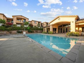 2707 Lake Pointe Dr 204, Spring Valley CA 91977
