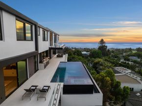 6627 Muirlands Dr, La Jolla CA 92037