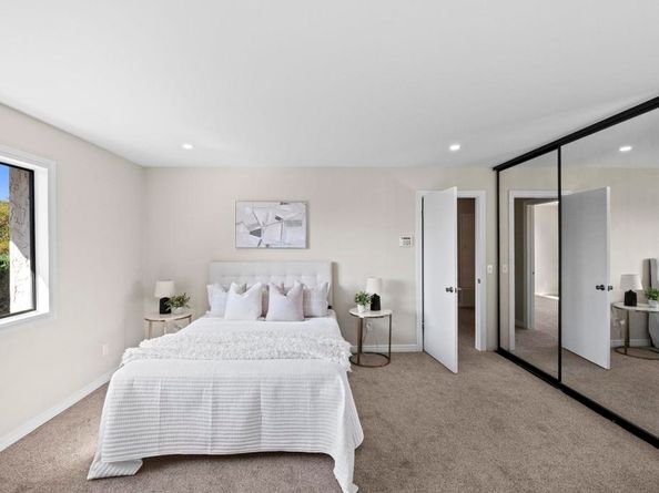 917 Gretna Green Way, Escondido CA 92025