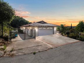 917 Gretna Green Way, Escondido CA 92025