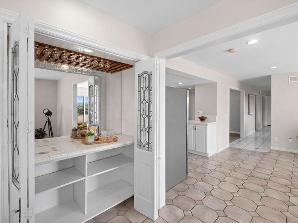 917 Gretna Green Way, Escondido CA 92025