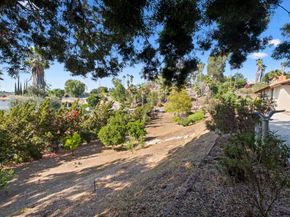 917 Gretna Green Way, Escondido CA 92025