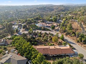 917 Gretna Green Way, Escondido CA 92025