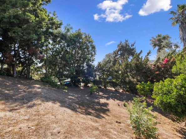 917 Gretna Green Way, Escondido CA 92025