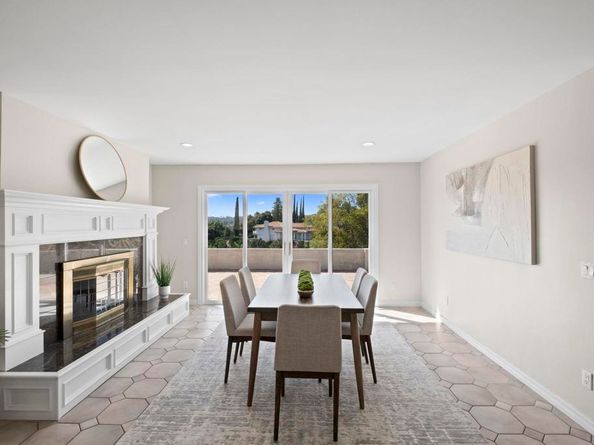 917 Gretna Green Way, Escondido CA 92025