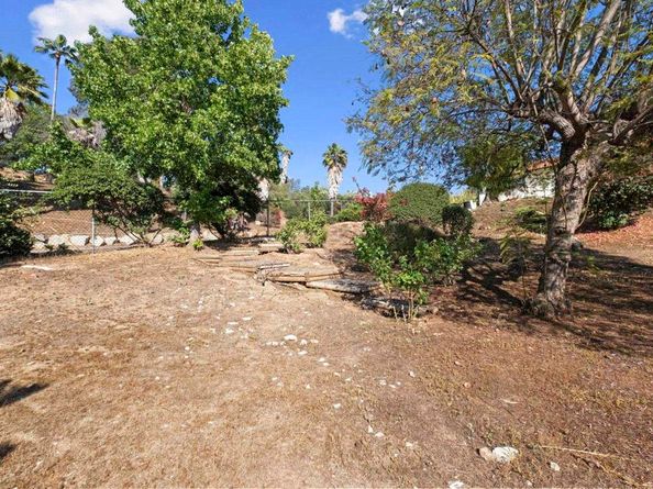 917 Gretna Green Way, Escondido CA 92025