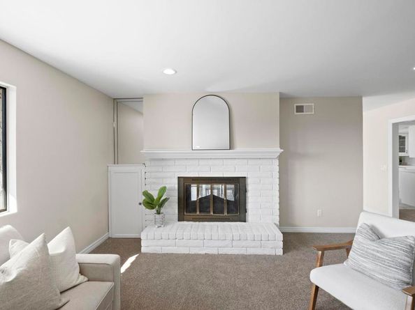 917 Gretna Green Way, Escondido CA 92025