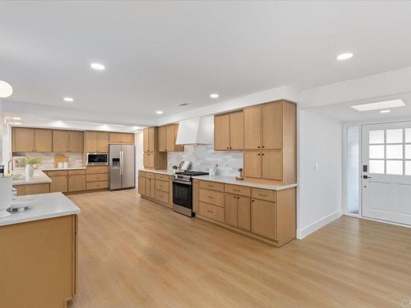 1835 San Pablo Dr, San Marcos CA 92078