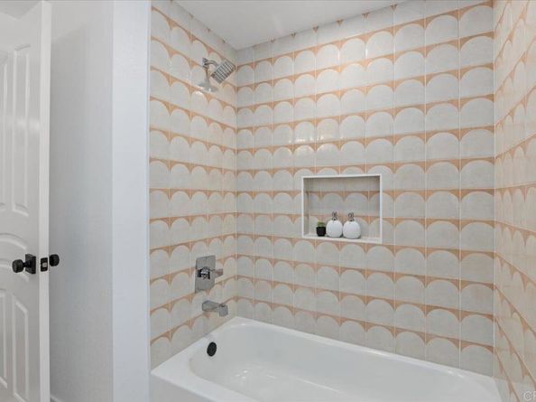 1835 San Pablo Dr, San Marcos CA 92078