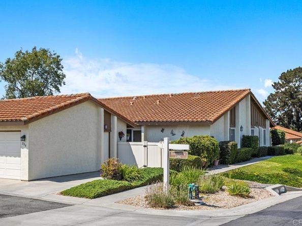 204 Summerside Lane, Encinitas CA 92024