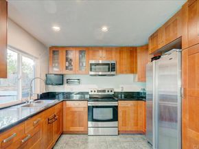 802 Regal Road 4M, Encinitas CA 92024