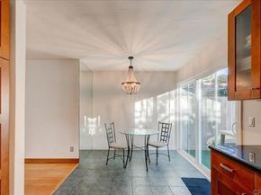 802 Regal Road 4M, Encinitas CA 92024