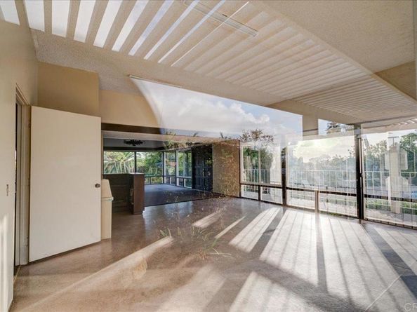 802 Regal Road 4M, Encinitas CA 92024