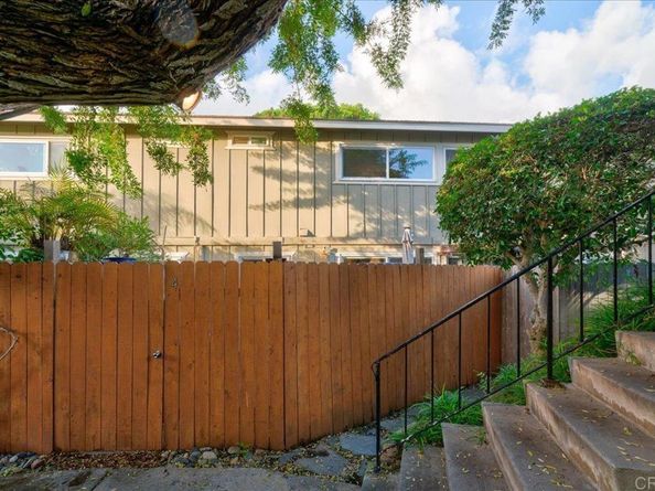 802 Regal Road 4M, Encinitas CA 92024