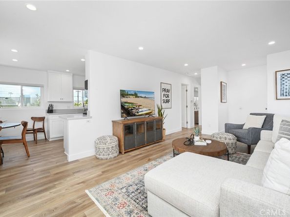 205 42nd Street, Newport Beach CA 92663