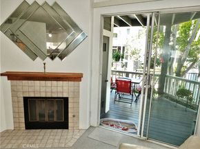 2330 Vanguard F102, Costa Mesa CA 92626