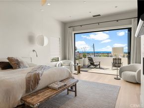 2212 Cliff Drive, Newport Beach CA 92663