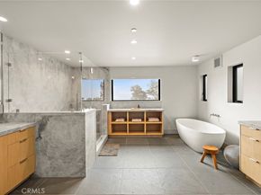 2212 Cliff Drive, Newport Beach CA 92663