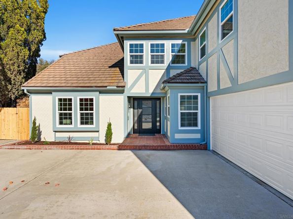 3326 Fosca St, Carlsbad CA 92009