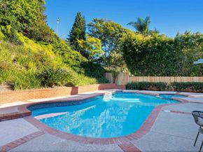 3326 Fosca St, Carlsbad CA 92009