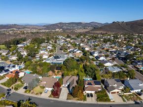 3326 Fosca St, Carlsbad CA 92009
