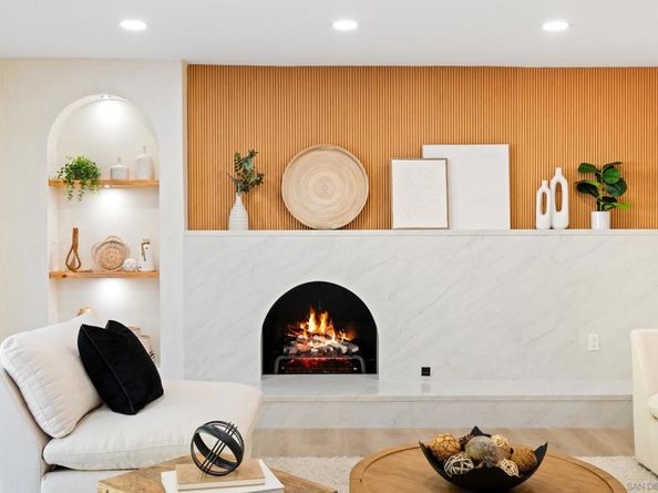 3326 Fosca St, Carlsbad CA 92009