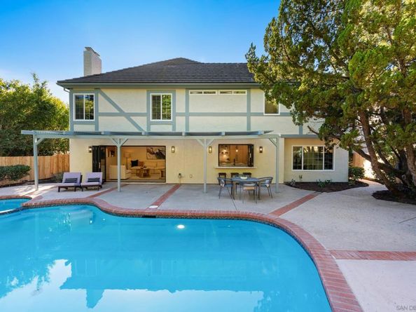 3326 Fosca St, Carlsbad CA 92009