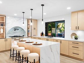 3326 Fosca St, Carlsbad CA 92009
