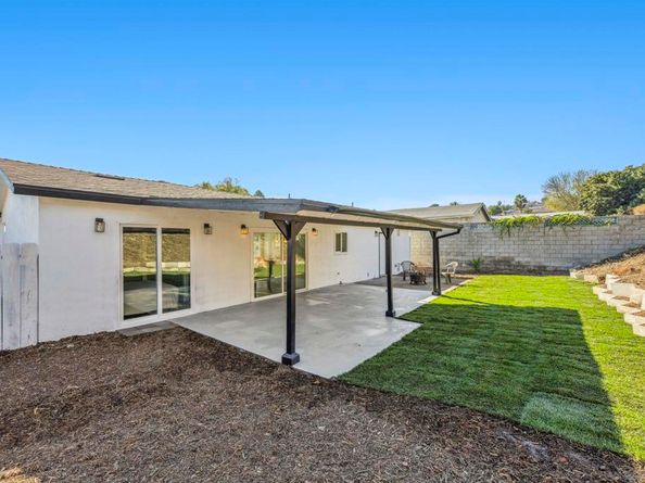8826 Greenridge Ave, Spring Valley CA 91977
