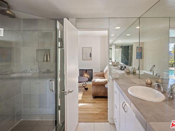 2870 Benedict Canyon Drive, Beverly Hills CA 90210