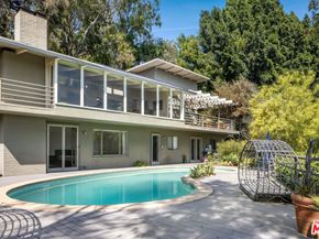 2870 Benedict Canyon Drive, Beverly Hills CA 90210