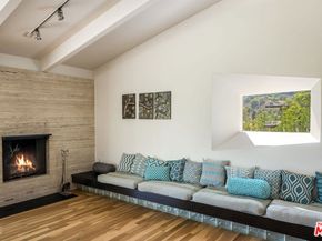 2870 Benedict Canyon Drive, Beverly Hills CA 90210