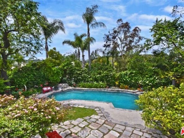 30063 Torrepines Place, Agoura Hills CA 91301