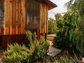 3462 Descanso Drive, Los Angeles CA 90026