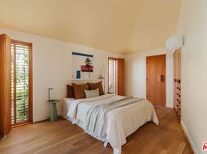 3462 Descanso Drive, Los Angeles CA 90026