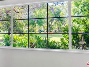 5467 Village, Los Angeles CA 90016