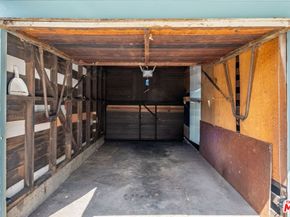 5467 Village, Los Angeles CA 90016