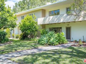 5467 Village, Los Angeles CA 90016