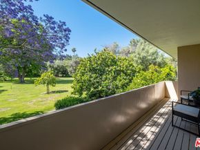 5467 Village, Los Angeles CA 90016