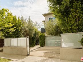 721 N Vista Street, Los Angeles CA 90046