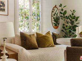 1130 Sierra Alta Way, Los Angeles CA 90069