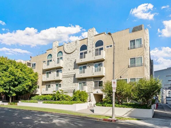 1160 Granville Avenue 108, Los Angeles CA 90049