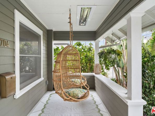 2704 3rd Street, Santa Monica CA 90405