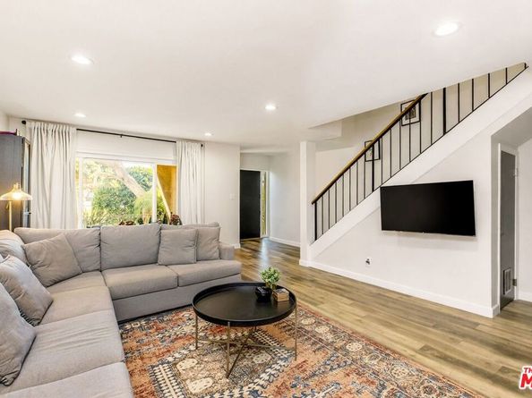 8025 Redlands Street 13, Playa Del Rey CA 90293