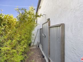 8333 Chase Avenue, Los Angeles CA 90045