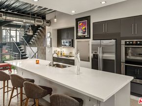 3240 Casitas Avenue, Los Angeles CA 90039